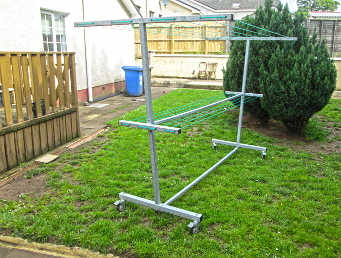 Clothes line 01